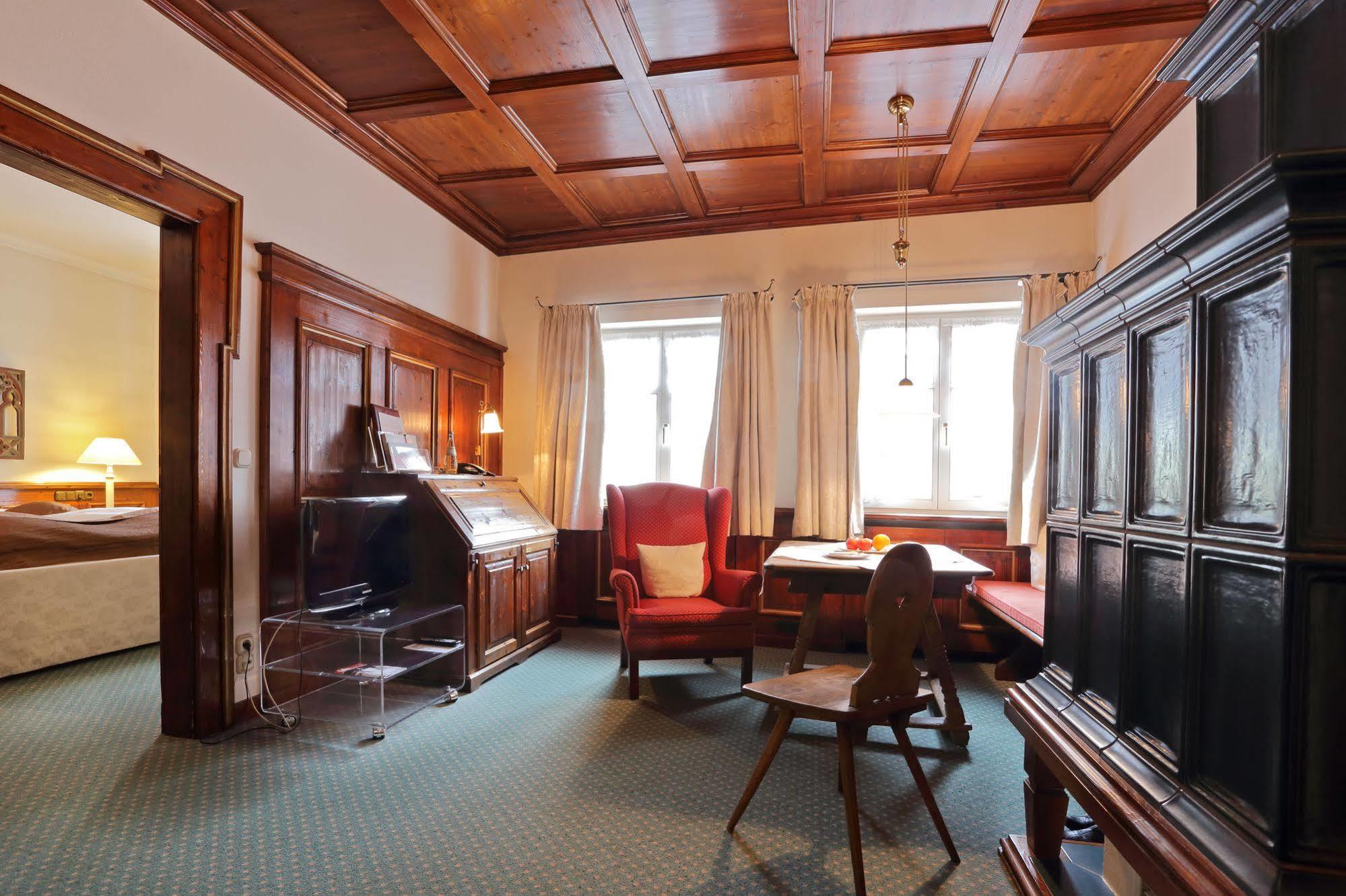 Romantik Hotel Zur Schwane فولكاخ المظهر الخارجي الصورة