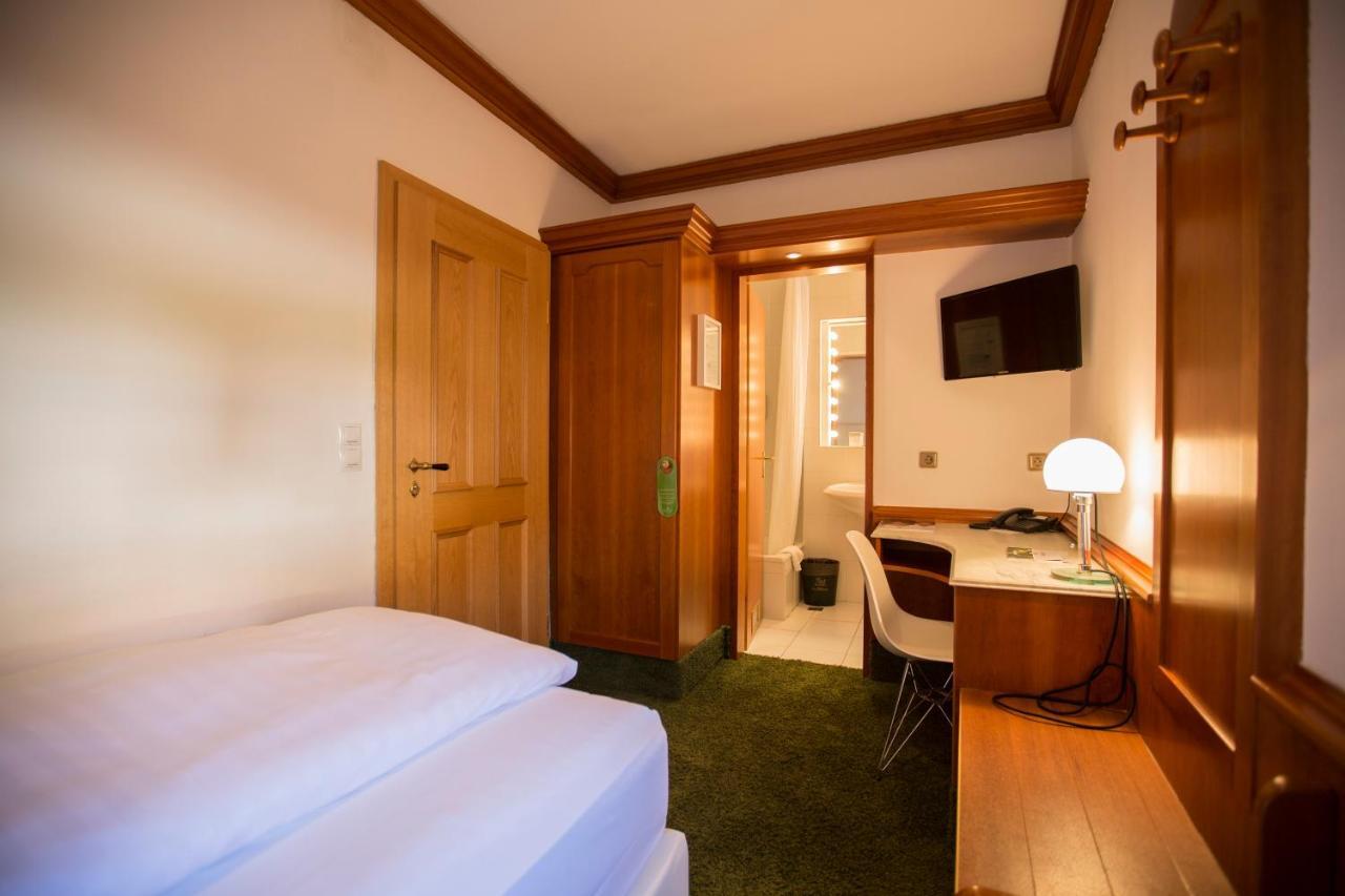 Romantik Hotel Zur Schwane فولكاخ المظهر الخارجي الصورة